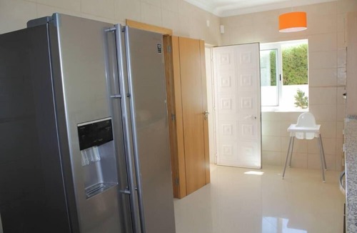 Quarteira House | Superb family home in the heart of Vilamoura on 500m plot, enclosed swimming pool
