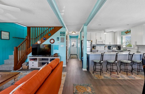 Carolina Dunes House | Surf N Sound - Pet Friendly 4BR with Ocean and Sound Views in Duck