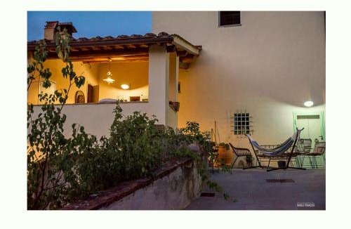 Calenzano House | Sustainable Farmhouse In The Tuscan Countryside