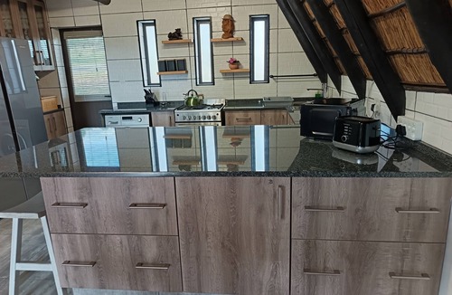 Buffelspoort Ski Chalet | Take a well deserved rest at our cosy cottage which is totally off the grid.