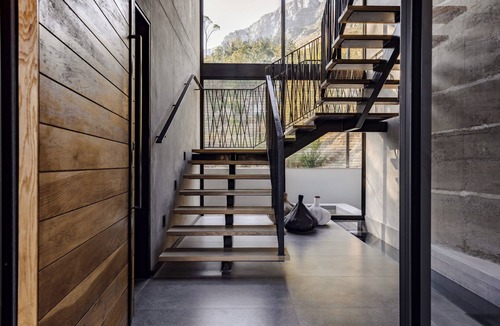Cape Town City Centre Villa | Tarentaal Kloof Villa in Higgovale.