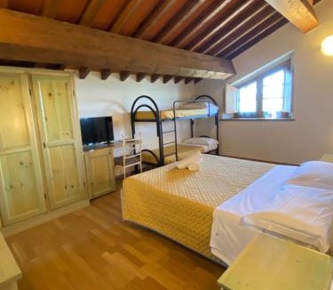 Castellina Marittima Hotel | Tenuta La Lupa