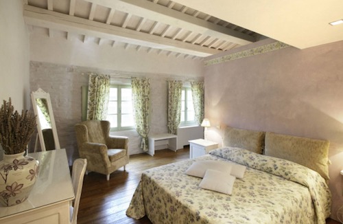 Urbino House | Tenuta Santi Giacomo e Filippo