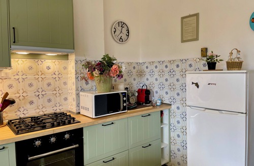 Lungarno del Tempio Apartment | Terrace on the River 3Br 3Ba Garage