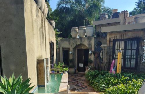 Schoemansville House | The Art Guesthouse