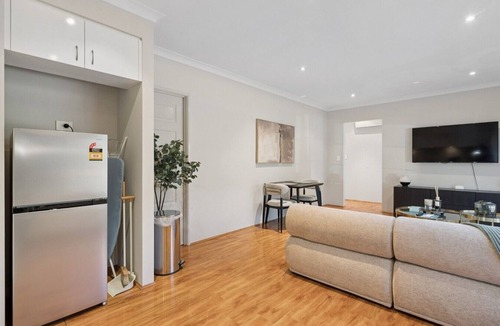 Aveley Apartment | The Aveley Pocket Retreat