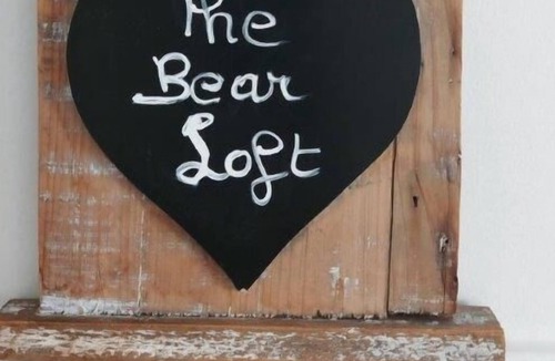 Monthion House | THE BEAR LOFT - MONTHION