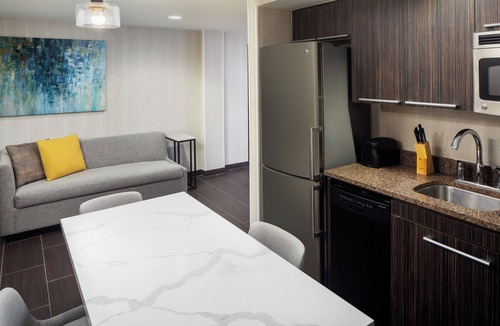 Bethesda Hotel | The Bethesdan Hotel, Tapestry Collection by Hilton