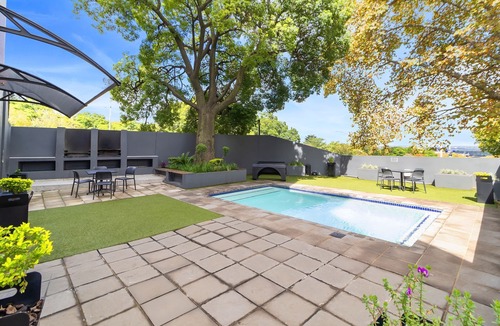 Greater Johannesburg Metropolitan Area Apartment | The Bolton Unit 130 - One Bedroom Apartment, Sleeps 2