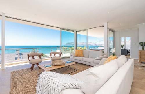 St. James House | The Buchanan - Beautiful contemporary 4-bedroom house in Cape Town