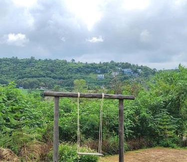Khlong Muang Cabin | the cabin hulk เขาใหญ่