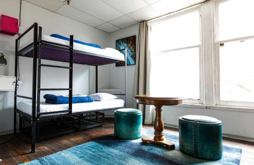 Gastown Hostel | The Cambie Hostel Gastown