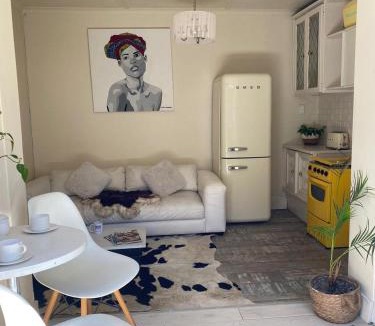 Camps Bay Apartment | The Camps Bay Collective