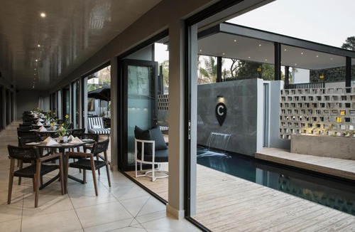 Greater Johannesburg Metropolitan Area Hotel | The Capital Melrose