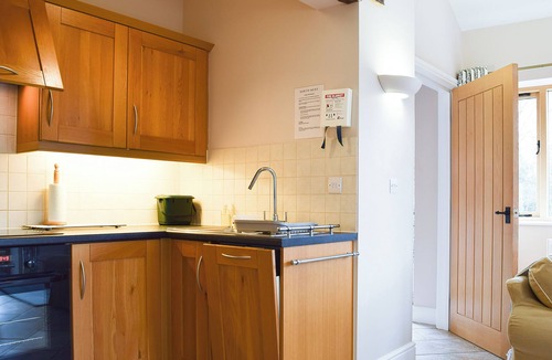 Kenilworth Cottage | The Coach House - UKC4700