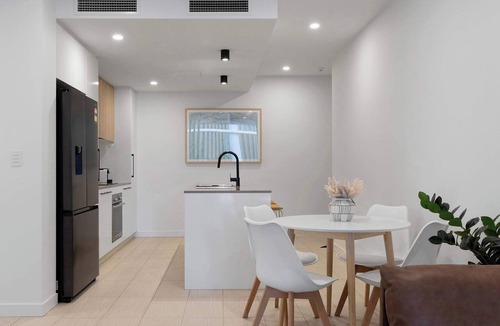 Maroochydore Apartment | The Cosmopolitan Suite
