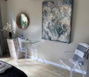 Bergvliet Apartment | The Cottage on Alphen