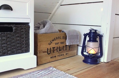 Rye Cabin | The Cozy Cabin: Shabby Chic & Totally Tranquil