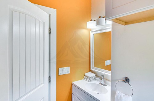 Thousand Oaks Apartment | The Creek Retreat - Totally private 1Br/1Bd