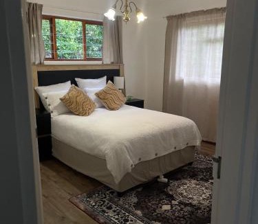 Sandbaai Apartment | The Garden House