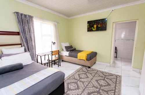 Greater Johannesburg Metropolitan Area House | The Hide on kilburn