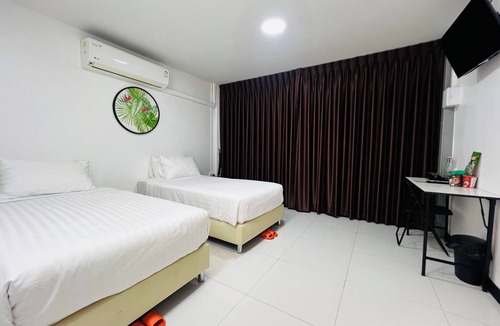 Khlong Tan Nuea Hostel | The Hostel Era