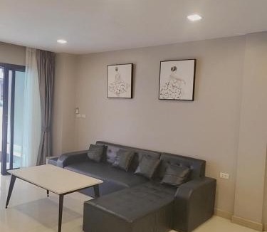 Nong Chaeng Villa | The lake Townhouse 3BR 3BA