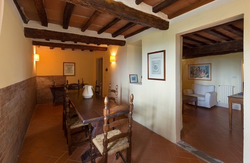 Pratolino Apartment | The Magnifico - Three bedroom holiday apartment in the beautiful Florentine hill