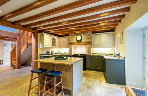Blockley Cottage | The Mill - a cottage that sleeps 6 guests in 3 bedrooms