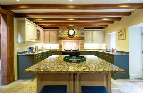Blockley Cottage | The Mill - a cottage that sleeps 6 guests in 3 bedrooms