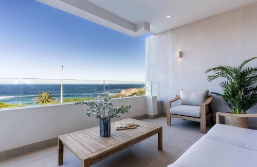 Hermanus City-Centre Apartment | The Mira Hermanus Whale Watcher Haven 203