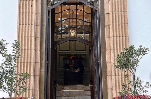 Greater Johannesburg Metropolitan Area Hotel | The Monarch Hotel