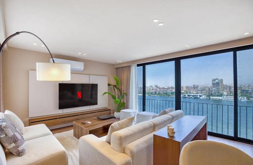 Oula Apartment | The Nile Residence
