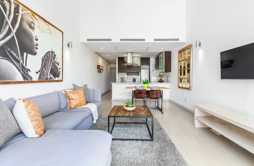 Claremont Apartment | The Quadrant 406 - Two Bedroom Apartment, Sleeps 4