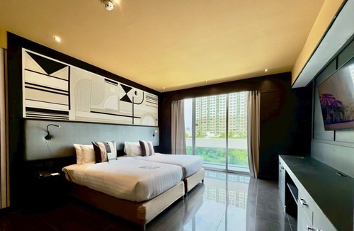 Phaya Thai Hotel | The Quarter Saphan Khwai by UHG