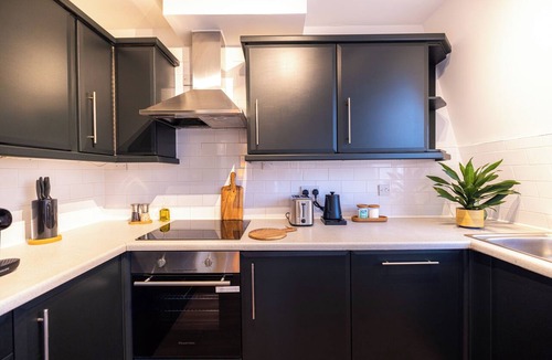 Vincent Square Apartment | The Regency by Nestor