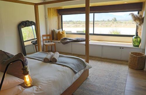 Wolseley Villa | The Riverstone House