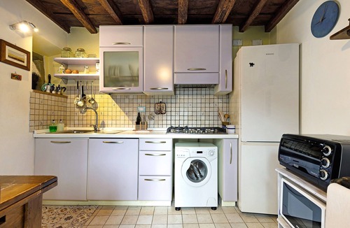 Montebonello House | The Smiling Cottage in Tuscany with Breathtaking Views