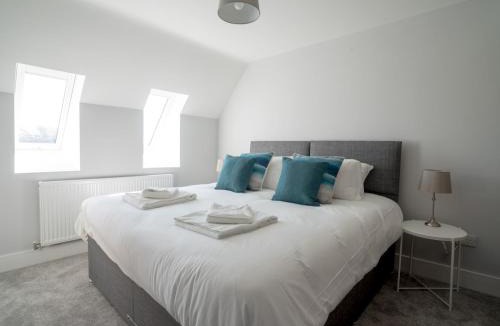 Ebrington House | The Stables Stylish cottage with hot tub and parking - Pass the Keys
