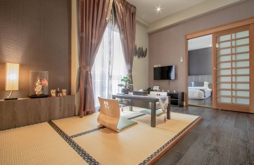Bang Lamphu Lang Hotel | The Star of Sathorn