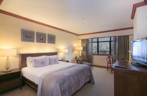 Thanon Phaya Thai Hotel | The Sukosol Hotel