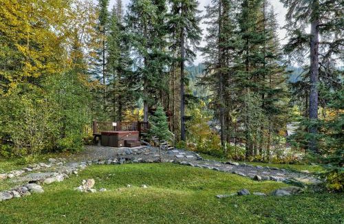 Sunburst Estates Ski Chalet | The Sunburst Chalet in Sun Peaks