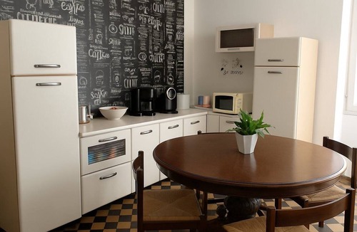 Compiano Apartment | The view of the Castle