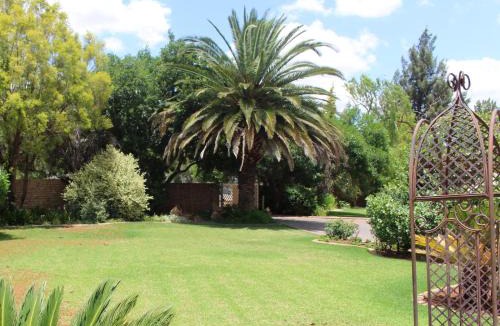 Klerksdorp House | The Willow Tree Guesthouse