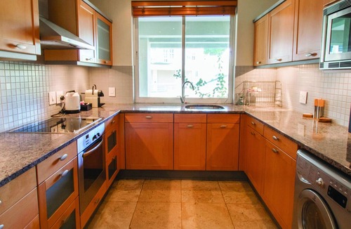 Victoria and Alfred Waterfront Apartment | Three Bedroom Apartment - fully furnished and equipped