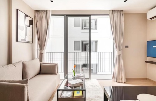 Khlong Toei Apartment | Tierra Residences in Bangkok