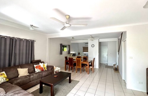 Wongaling Beach House | Timana 1 Townhouse Across from the Beach