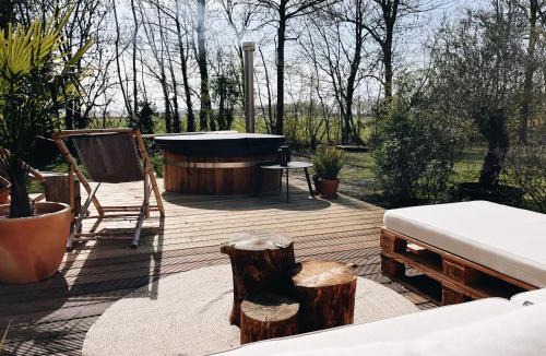 Rutten Other | Tiny Cabin met privé hottub