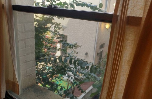 Northwest Condo | Top Dupont U Street Location - Walk Everywhere - Veteran owned