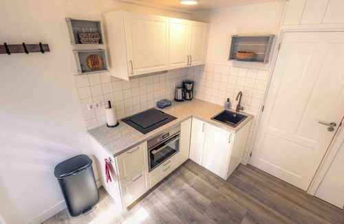 Egmond aan Zee Apartment | Top location! Next to the lighthouse, beach 50m SAND